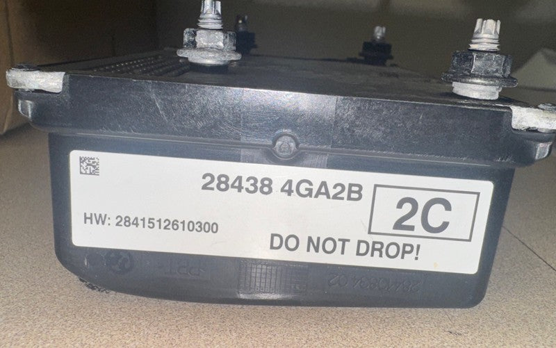 Genuine Infiniti Nissan Adaptive Cruise Control Radar Sensor 28438-4GA