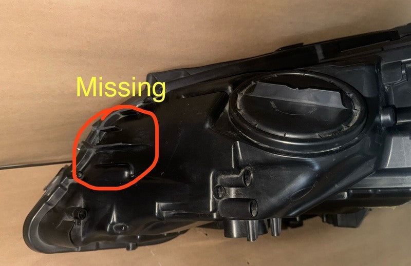 2010-2013 Mercedes W212 E350 Right Headlight Halogen OEM
