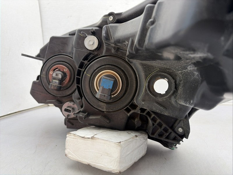 2019-2022 Honda HR-V Right RH Passenger Headlight OEM Halogen Lamp