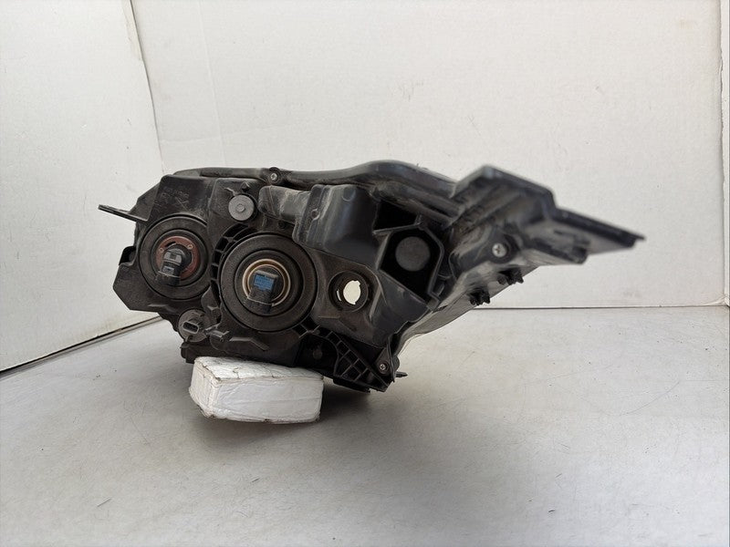 2019-2022 Honda HR-V Right RH Passenger Headlight OEM Halogen Lamp