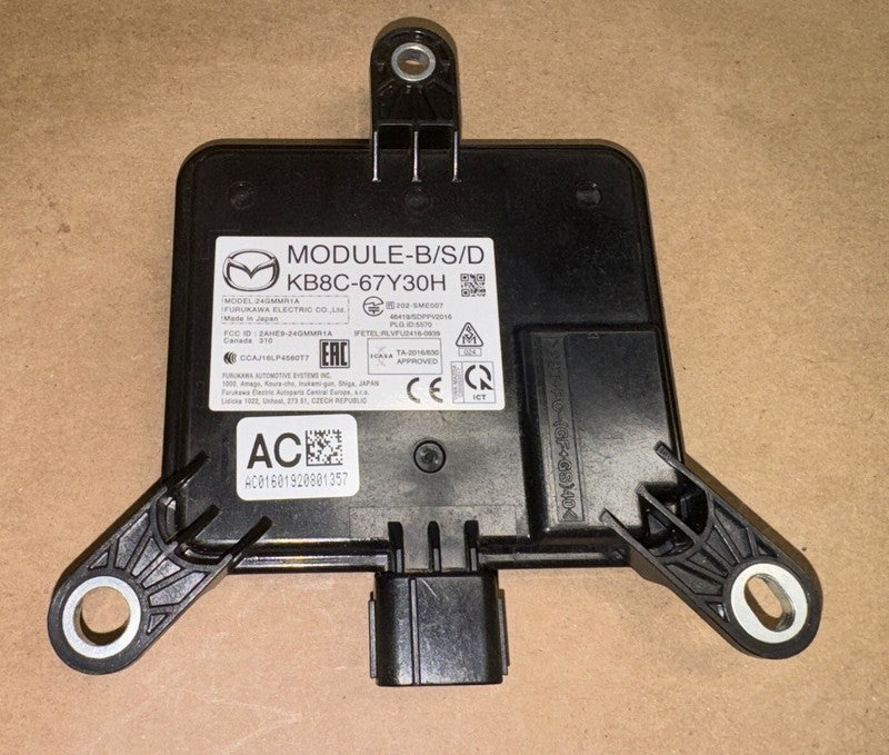 2017-19 Mazda CX-5 Blind Spot Radar Sensor KB8C-67Y30H (Side Unspecifi