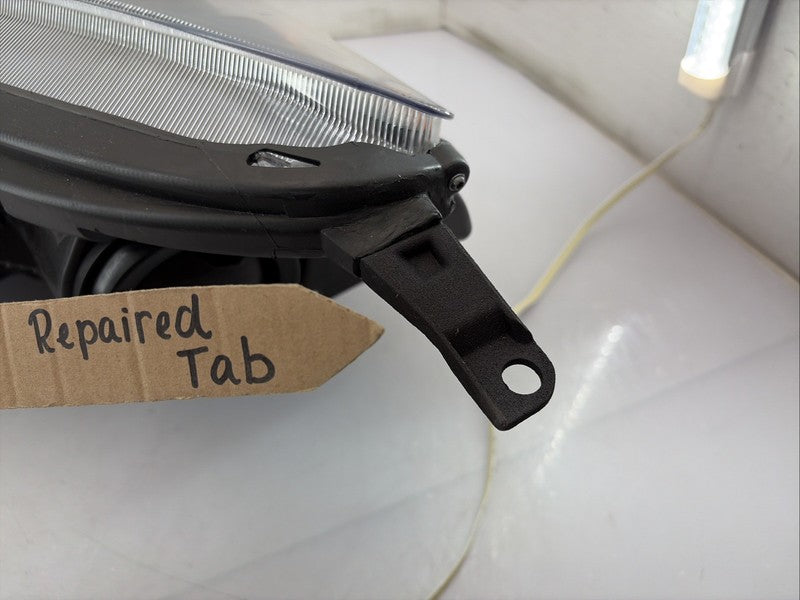 2020-2022 Ford Escape Right Passenger OEM Halogen Headlight