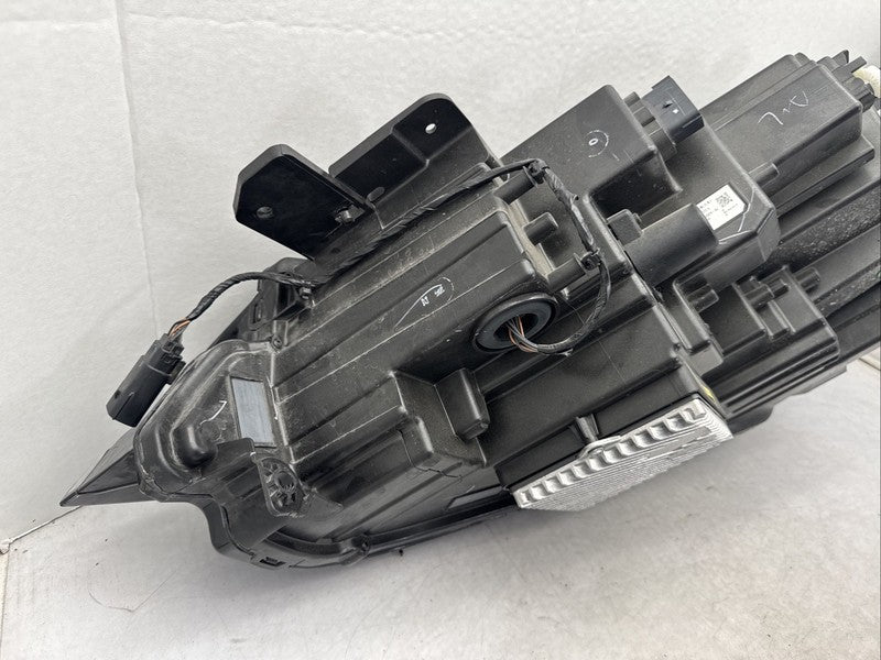 2024-2025 Lincoln Nautilus Right Passenger OEM LED Headlight
