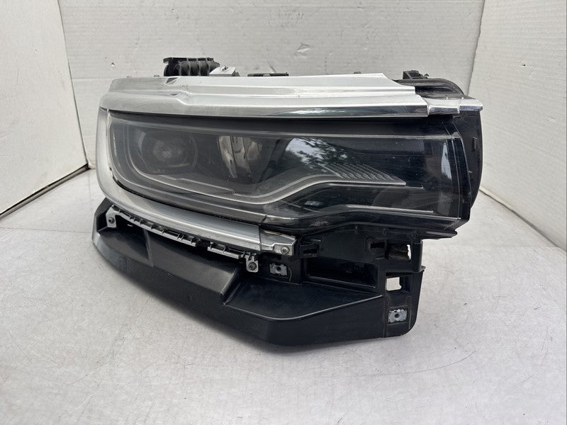 2022-2024 Jeep Grand Wagoneer Right Passenger Headlight OEM LED 684062