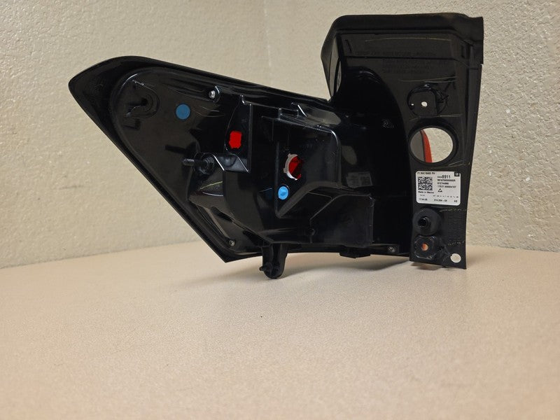 2022 Chevrolet Equinox Right Tail Light OEM Halogen
