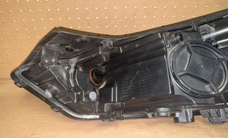 2019-2021 Hyundai Tucson Right Headlight Halogen/LED OEM