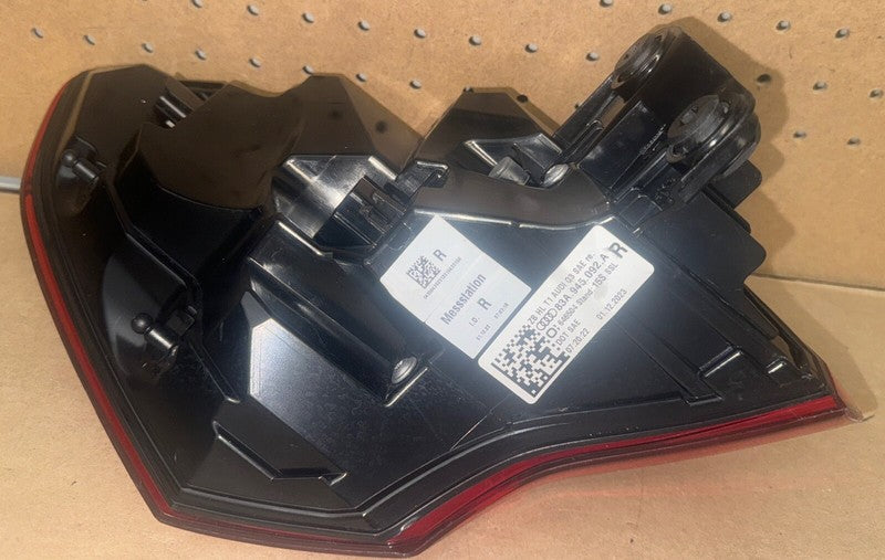 2019-20 Audi Q3 Right Tail Light Lamp OEM 83A.945.092.A