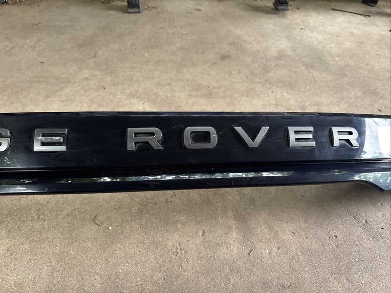 2018-2020 Range Rover Velar OEM LED Rear Center Tail Light