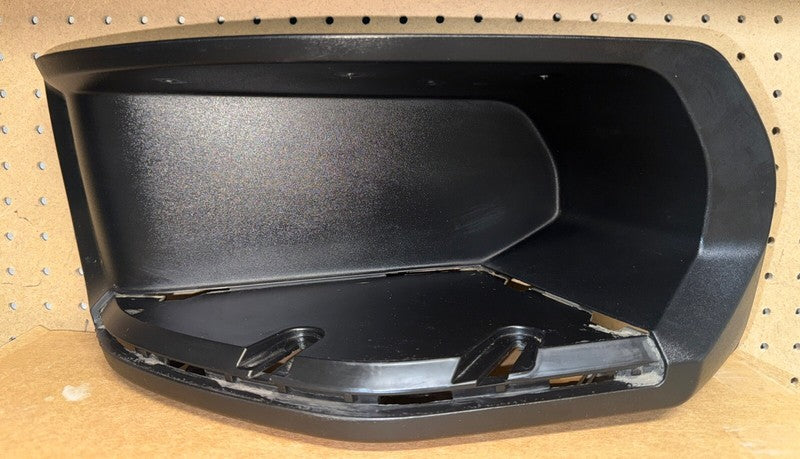 2019-2021 Silverado Sierra Rear Bumper Corner Step Right RH 84227861