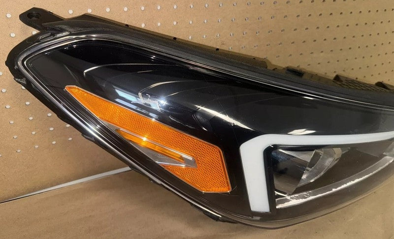 2019-2021 Hyundai Tucson RH Headlight Halogen LED OEM