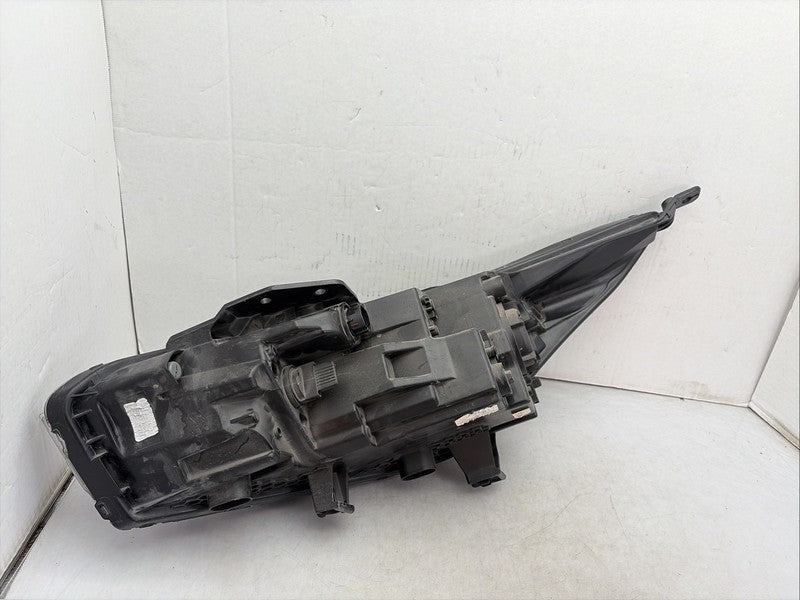2022-2023 Kia Forte Right Headlight RH Passenger OEM Halogen
