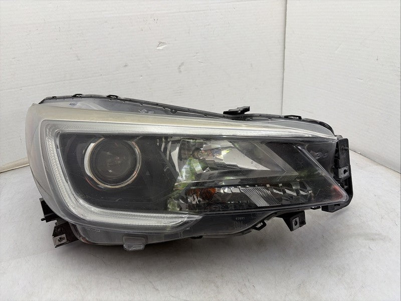 2018-2019 Subaru Legacy Outback Right Passenger Headlight OEM Halogen