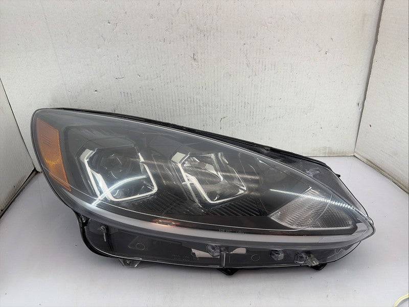 2020-2022 Ford Escape Right Passenger OEM Halogen Headlight