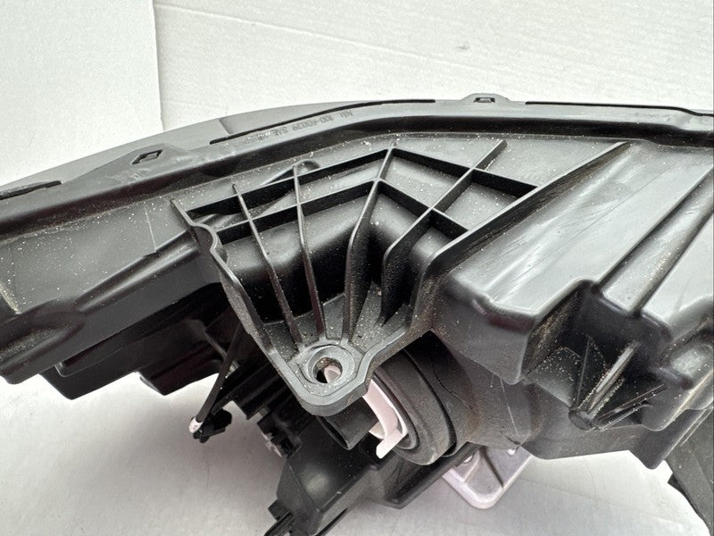 2022-2024 Nissan Frontier Left Driver OEM Halogen Headlight
