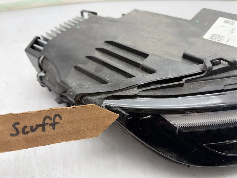 2023-2024 BMW I7 740i Right Passenger OEM LED Headlight Upper