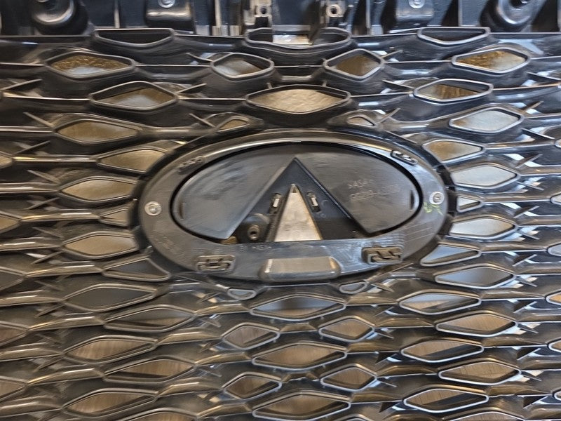 2022-2023 INFINITI QX60 Front Grill Chrome Without Camera