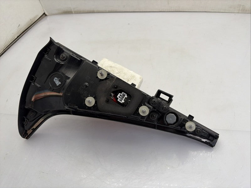 2023-2025 Kia Sportage Right Passenger Inner Tail Light OEM Halogen w/