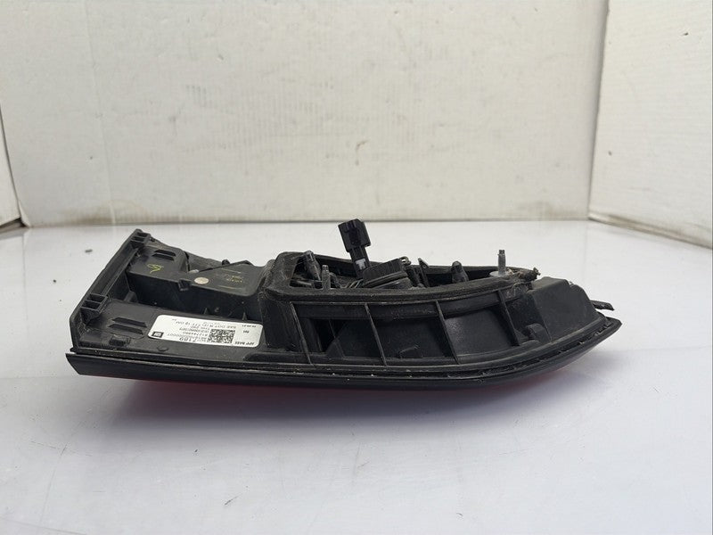 2018-2021 GMC Terrain Right Passenger Tail Light OEM Halogen Inner