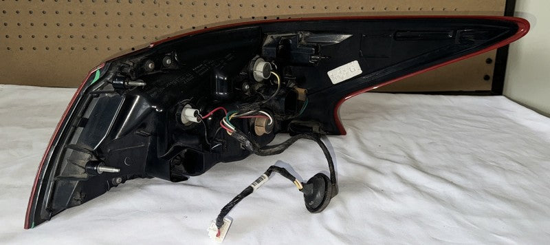 2016-2018 Nissan Altima Left Outer Tail Light Halogen OEM