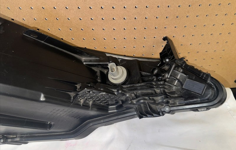 2021-2023 Nissan Kicks Headlight LH Left Driver Side Halogen