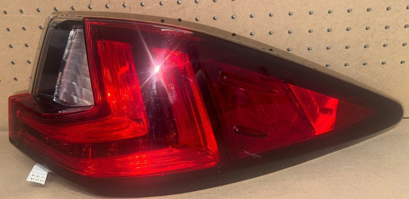 2017-18 Lexus ES350 ES300h LED Tail Light - Right Side - OEM