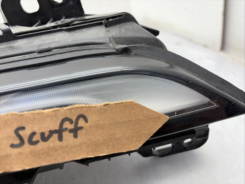 2023-2024 BMW I7 740i Right Passenger OEM LED Headlight Upper