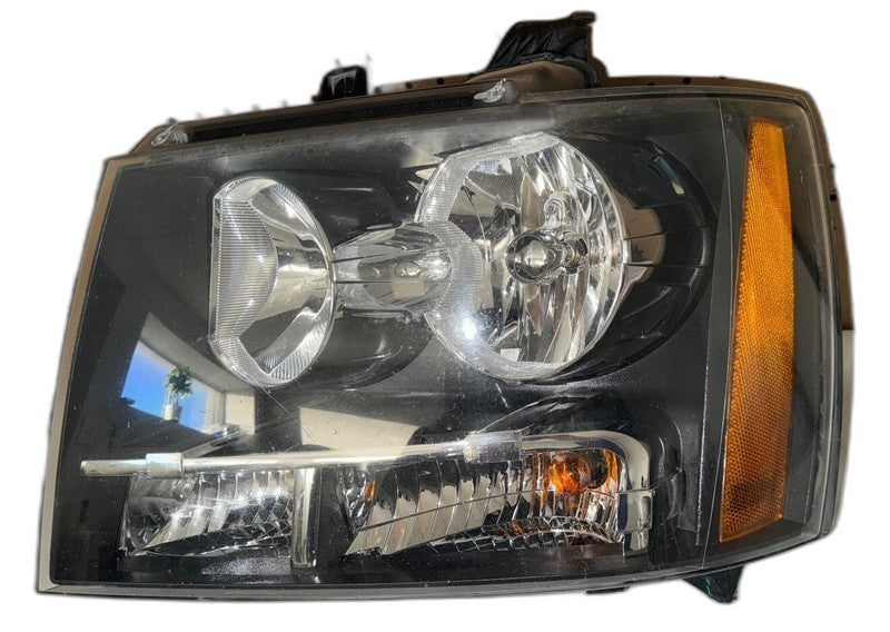 2007-2014 Tahoe Suburban Avalanche Left Side OEM 22853025