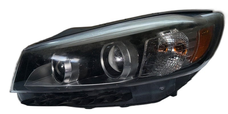 2016-2018 Kia Sorento Left Driver Headlight Halogen LED OEM 92101-C6