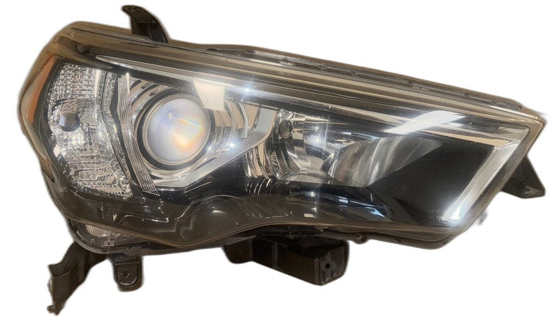 2014-2017 Toyota 4Runner RIGHT Headlight Halogen