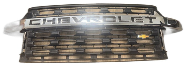 20-23 Chevy Front Grille Chrome OEM 84670281