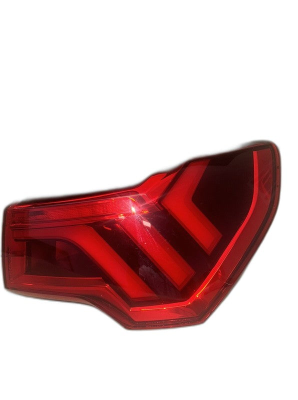 2019-20 Audi Q3 Right Tail Light Lamp OEM 83A.945.092.A