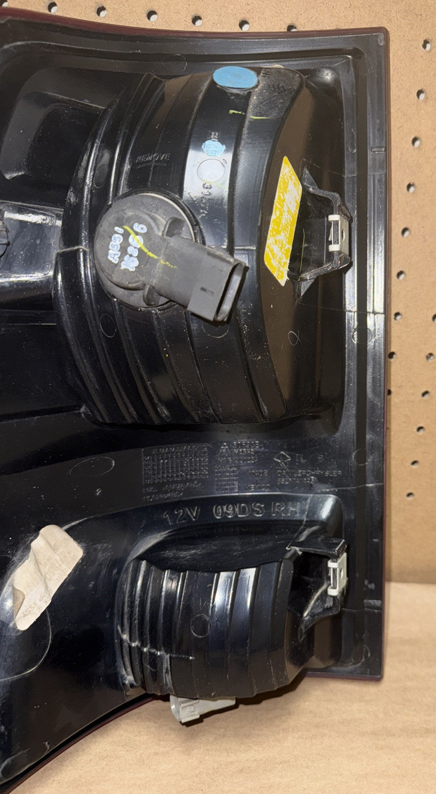 2009-2018 Dodge Ram 1500 Right Tail Light OEM 55277414AC