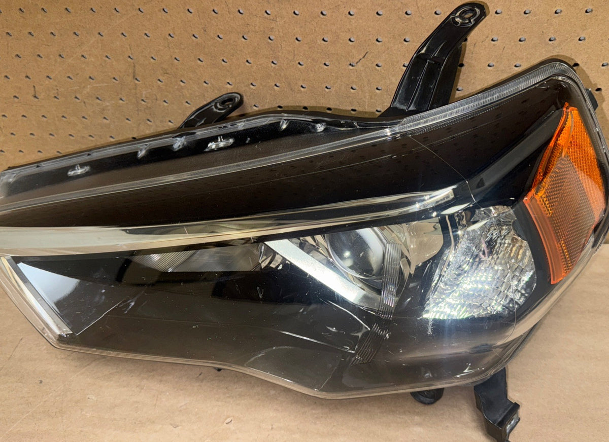 2014-2020 Toyota 4Runner Left Headlight Halogen OEM