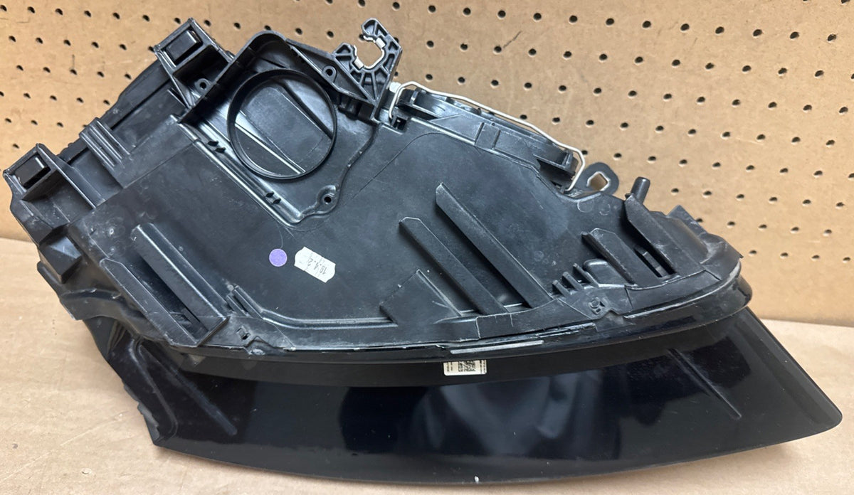 2013-16 Audi Q5 Headlight LEFT Driver Xenon LED OEM 8R0941005E