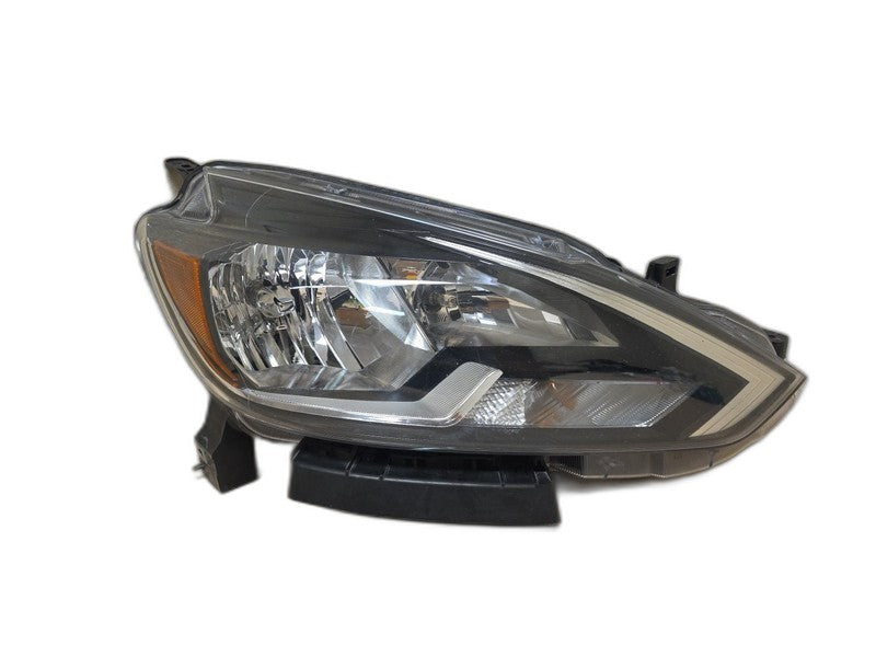 2016-2019 Nissan Sentra Right Passenger Side Headlight OEM Halogen