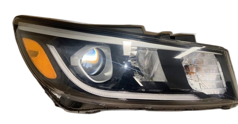 2015-2018 Kia Sedona Right Headlight RH Halogen/LED OEM