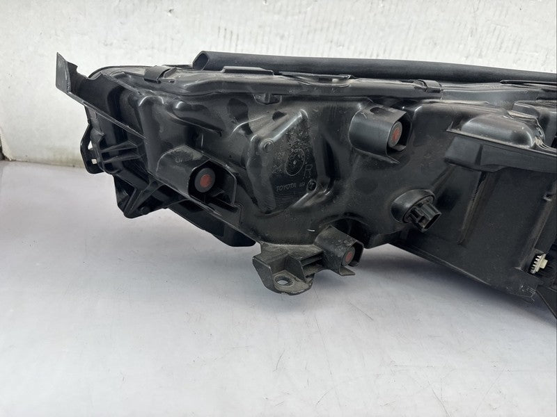 2024-2026 Toyota Grand Highlander Right Passenger Headlight OEM LED La