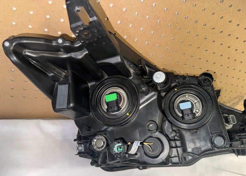 2021-2023 Nissan Kicks Headlight LH Left Driver Side Halogen