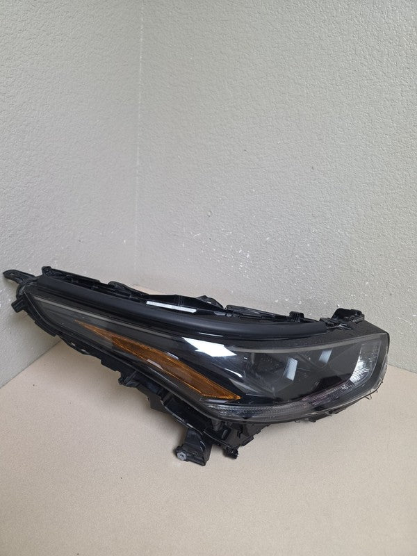 2020-2022 Toyota Highlander Right Headlight Black Trim OEM 10000-8A0ED