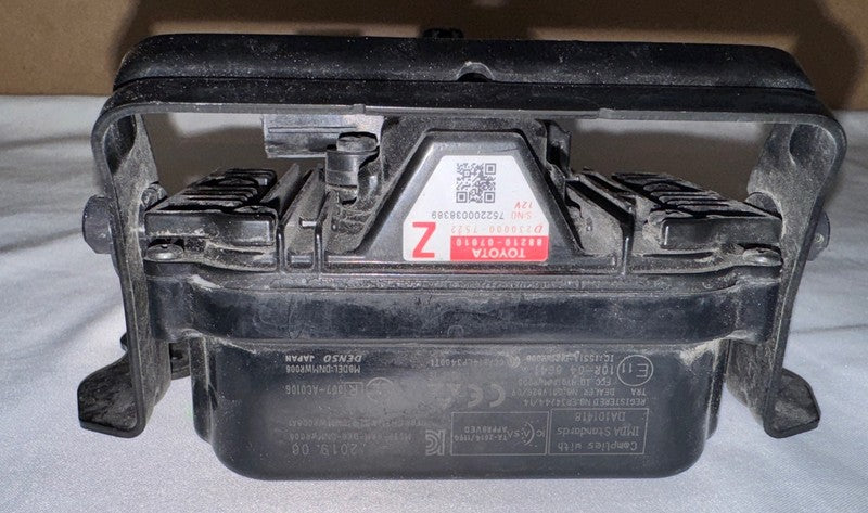 Toyota Lexus Radar Cruise Sensor 88210-07010 (Year/Model/Side)