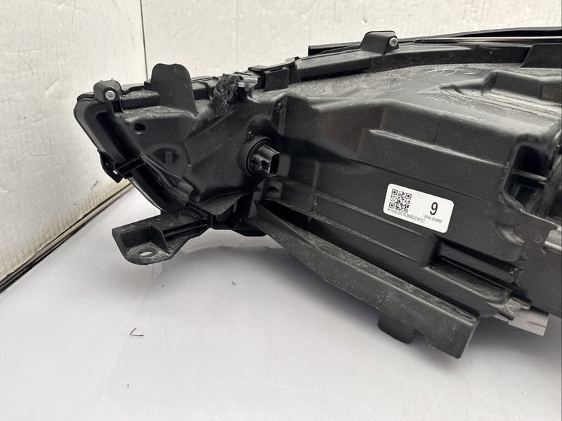 2020-2023 Toyota Highlander Headlight Passenger RH OEM LED Black