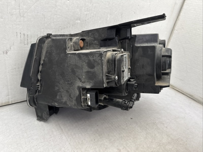 2019-2021 Jeep Grand Cherokee Right Passenger Headlight OEM Xenon HID 