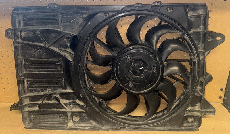 2016-2020 Chevy Malibu Engine Cooling Radiator Fan Assembly OEM
