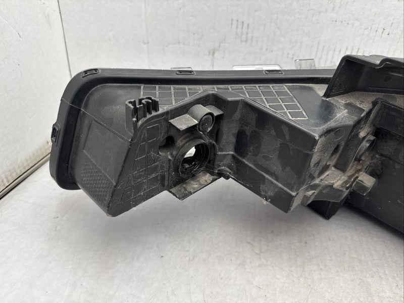 2021-2023 Hyundai Elantra Right Passenger OEM Halogen Headlight