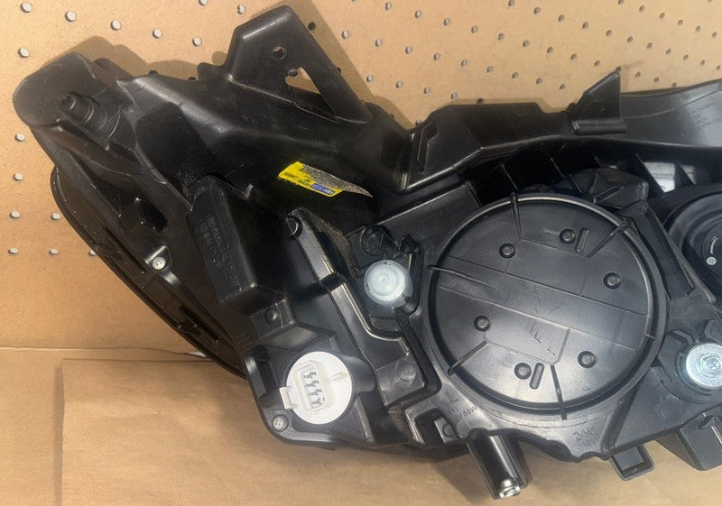 2016-2019 Honda Pilot LH HID/LED TYC 20-9716-00-9