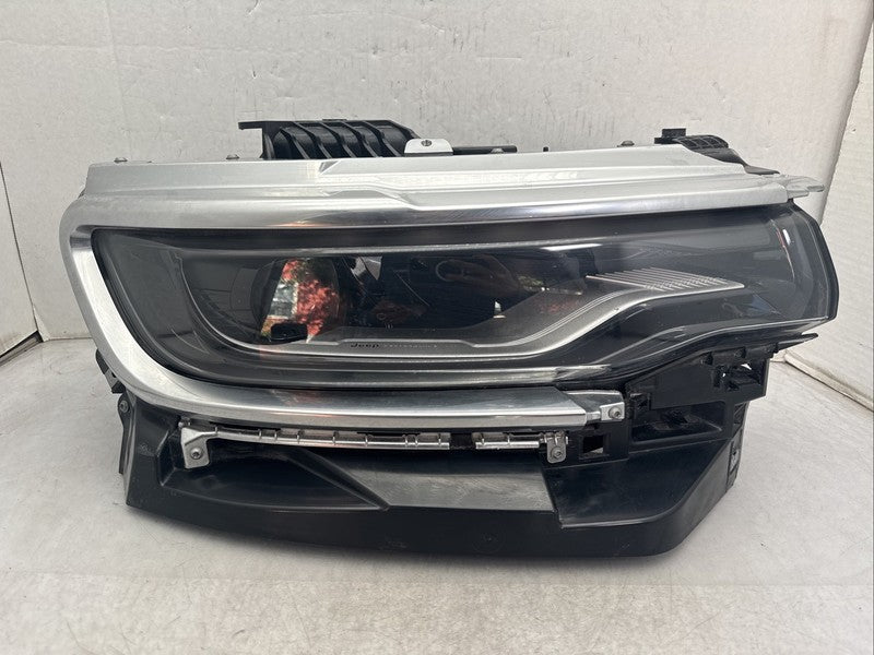 2022-2024 Jeep Grand Wagoneer Right Passenger Headlight OEM LED 685900