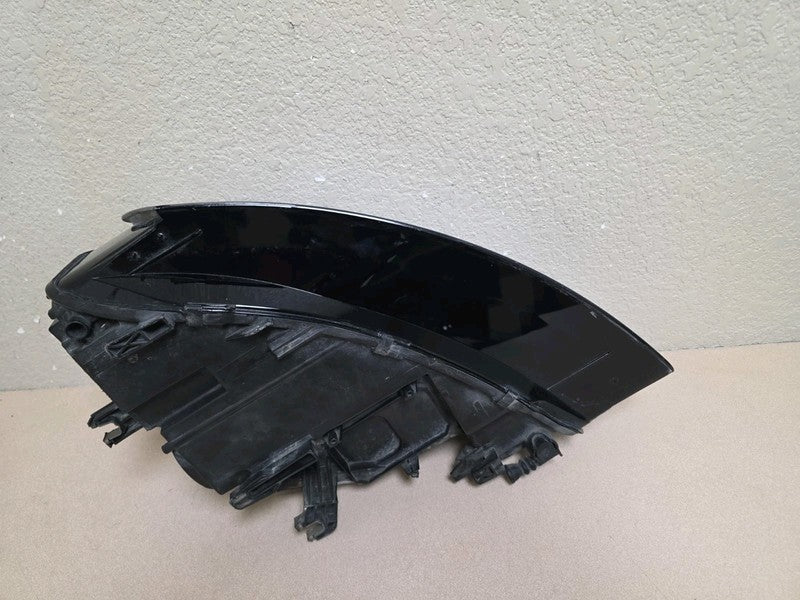 2009-2012 Audi A4 S4 Right Headlight Xenon OEM 8K0941004
