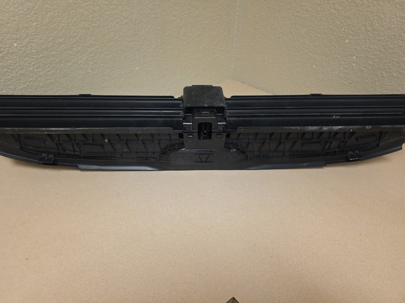 2022 BMW G11 G12 740i 750i Lower Grille Air Flap - [Side]