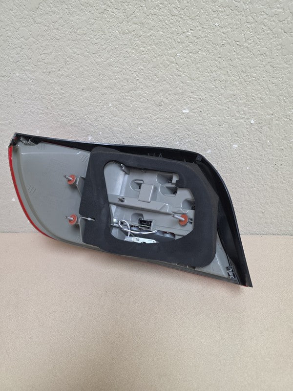 2011-2013 BMW 328i M3 Right Passenger Side Tail Light OEM Full LED