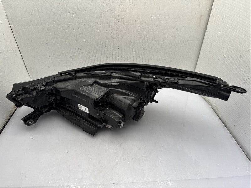 2020-2023 Toyota Highlander Headlight Passenger RH OEM LED Black